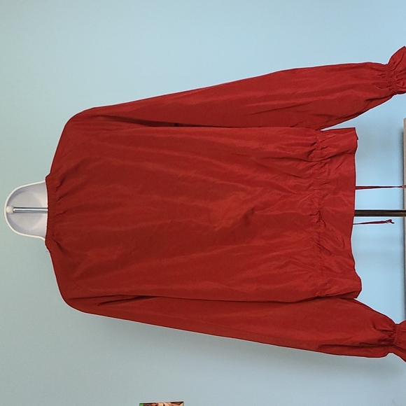 HOST PICK!! Lightweight Jacket - Picture 5 of 8